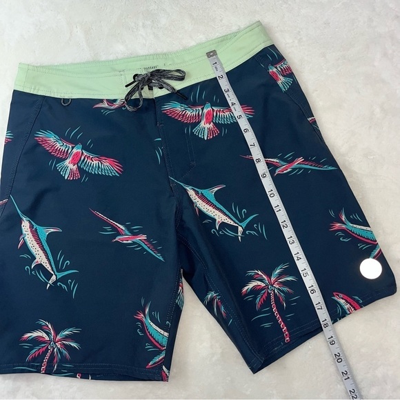 Roark Revival Passage Mariner 18” Boardshorts - Navy Sz 31 Drawstring 9” Inseam - Picture 11 of 12
